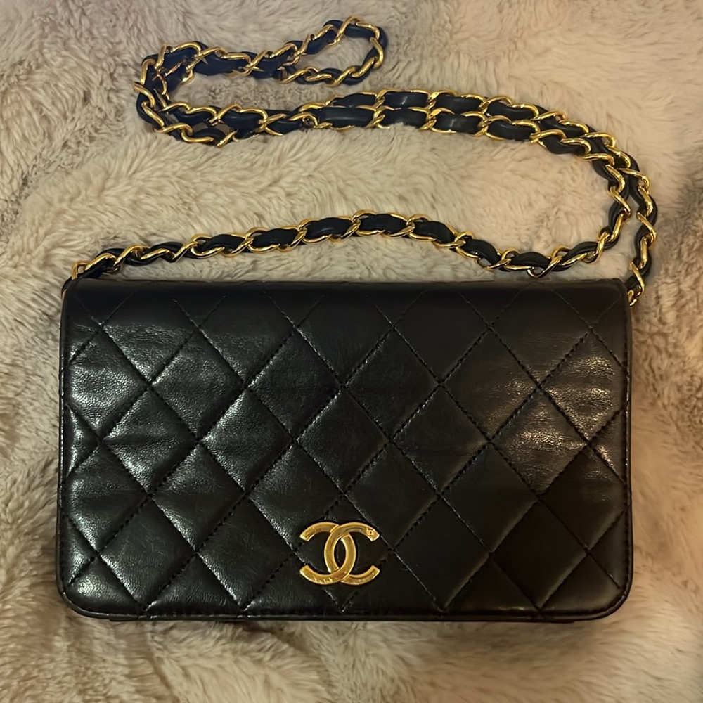 Vintage CHANEL Quilted Wallet on Chain
